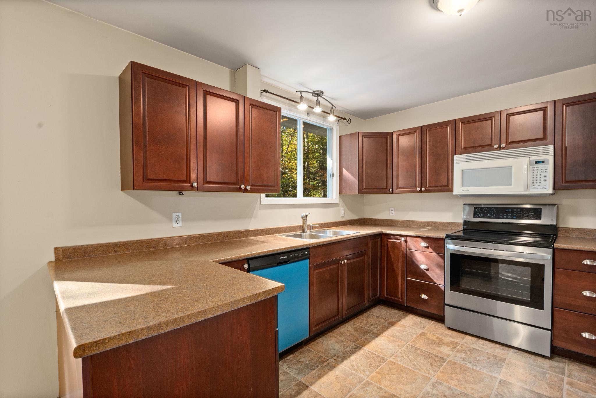 View image 8