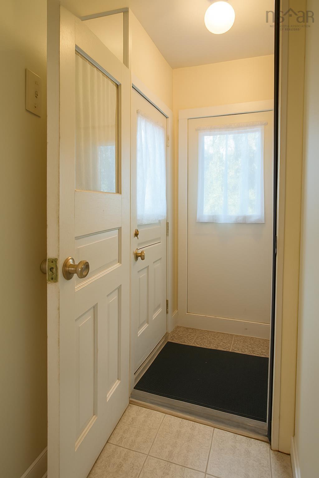View image 9