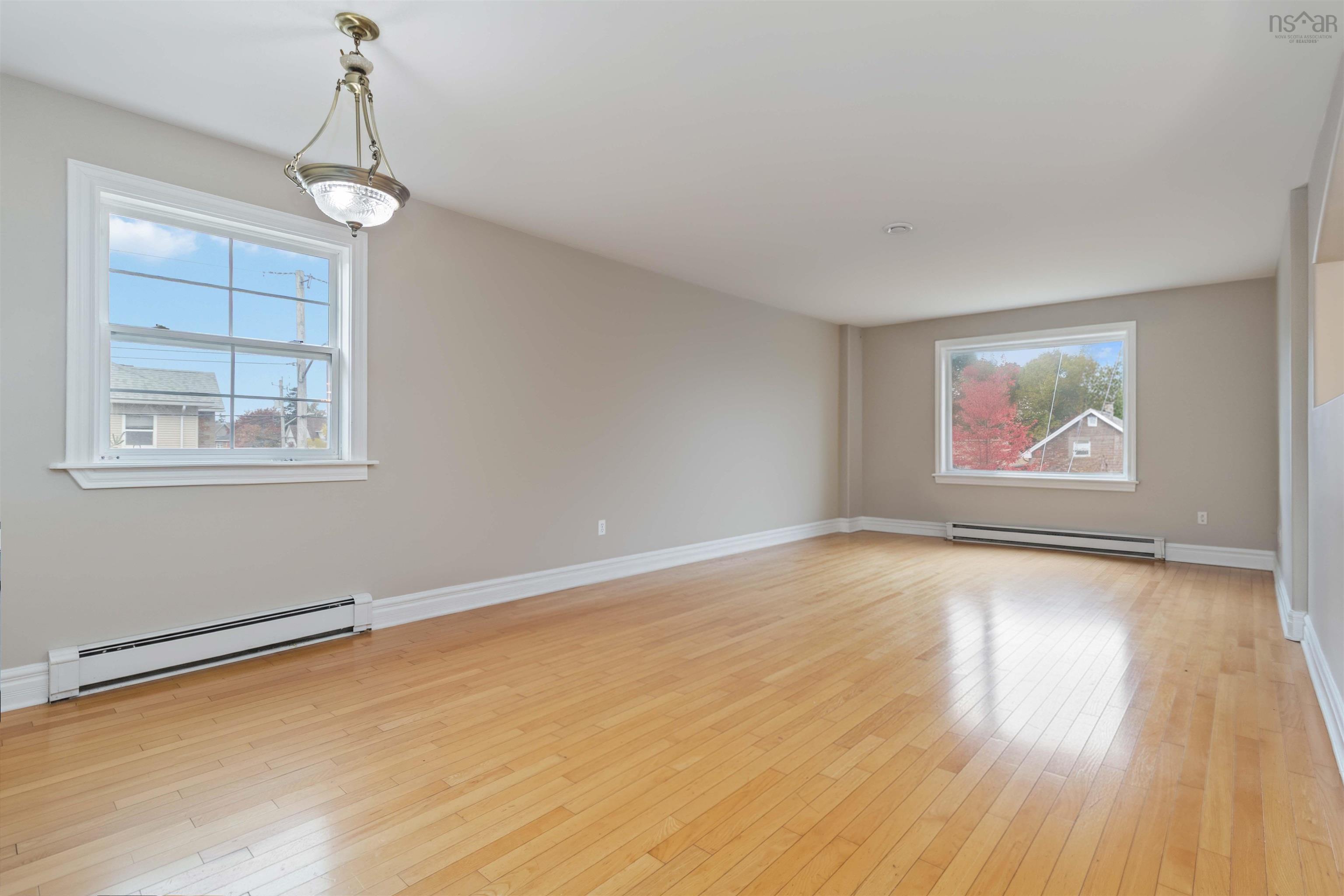 View image 12