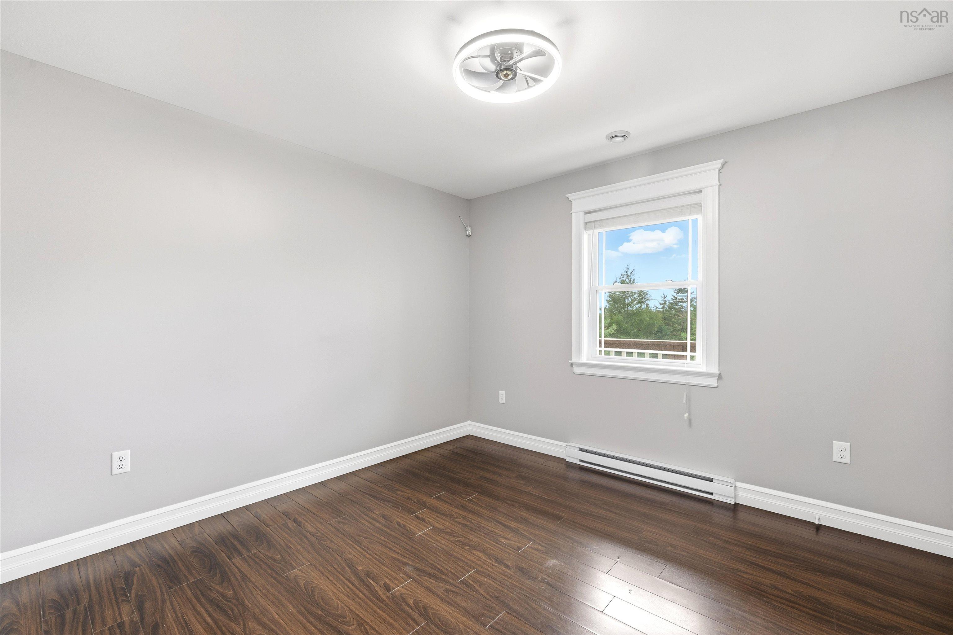 View image 12
