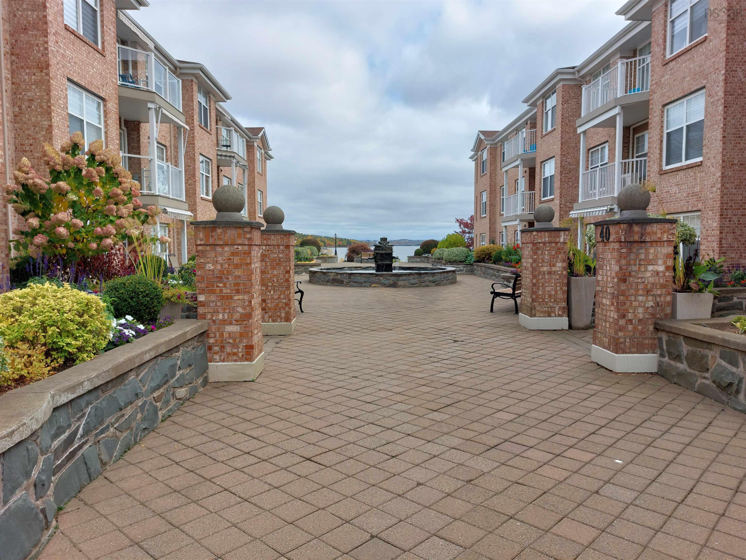 View image 11