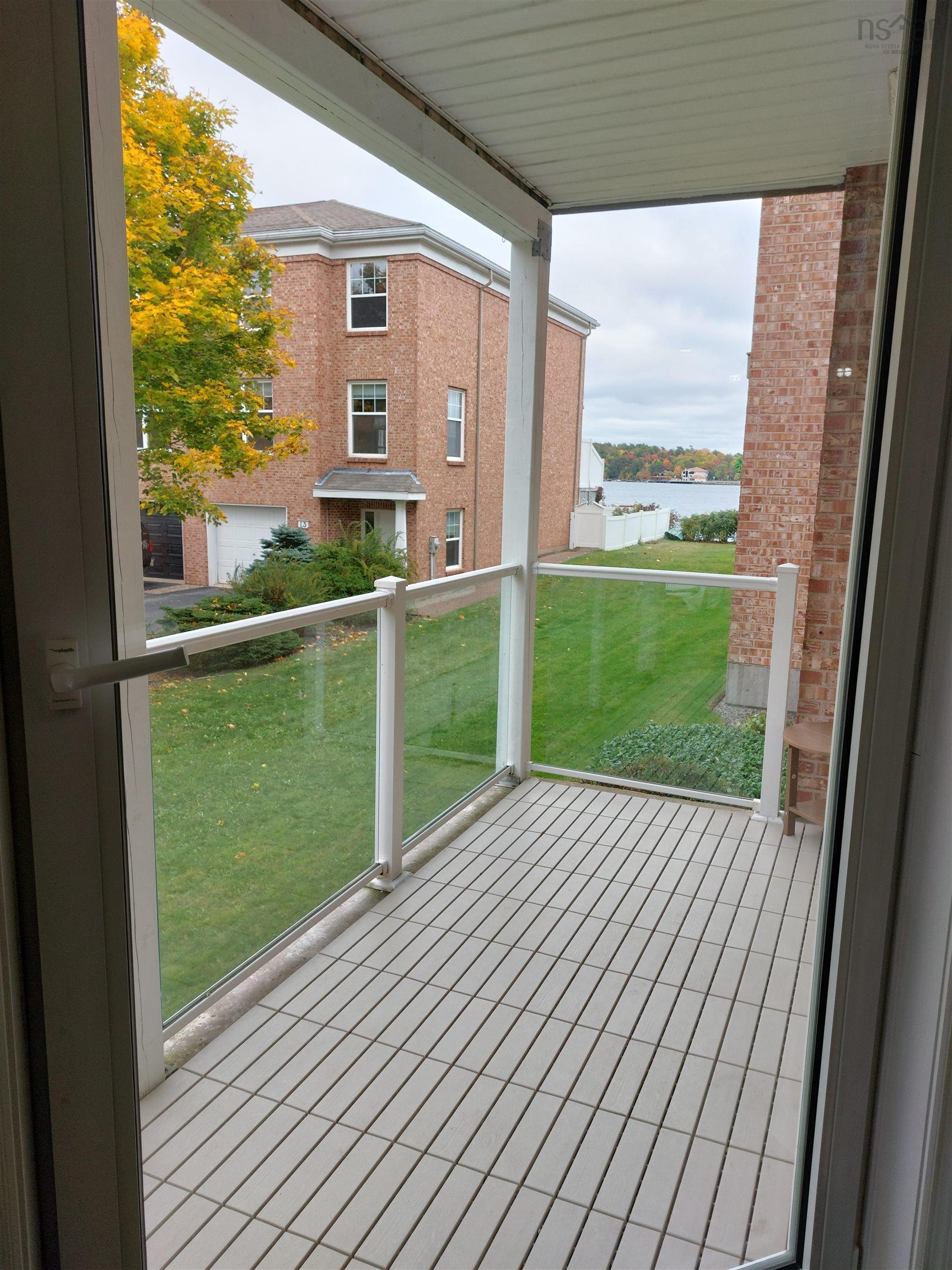 View image 12