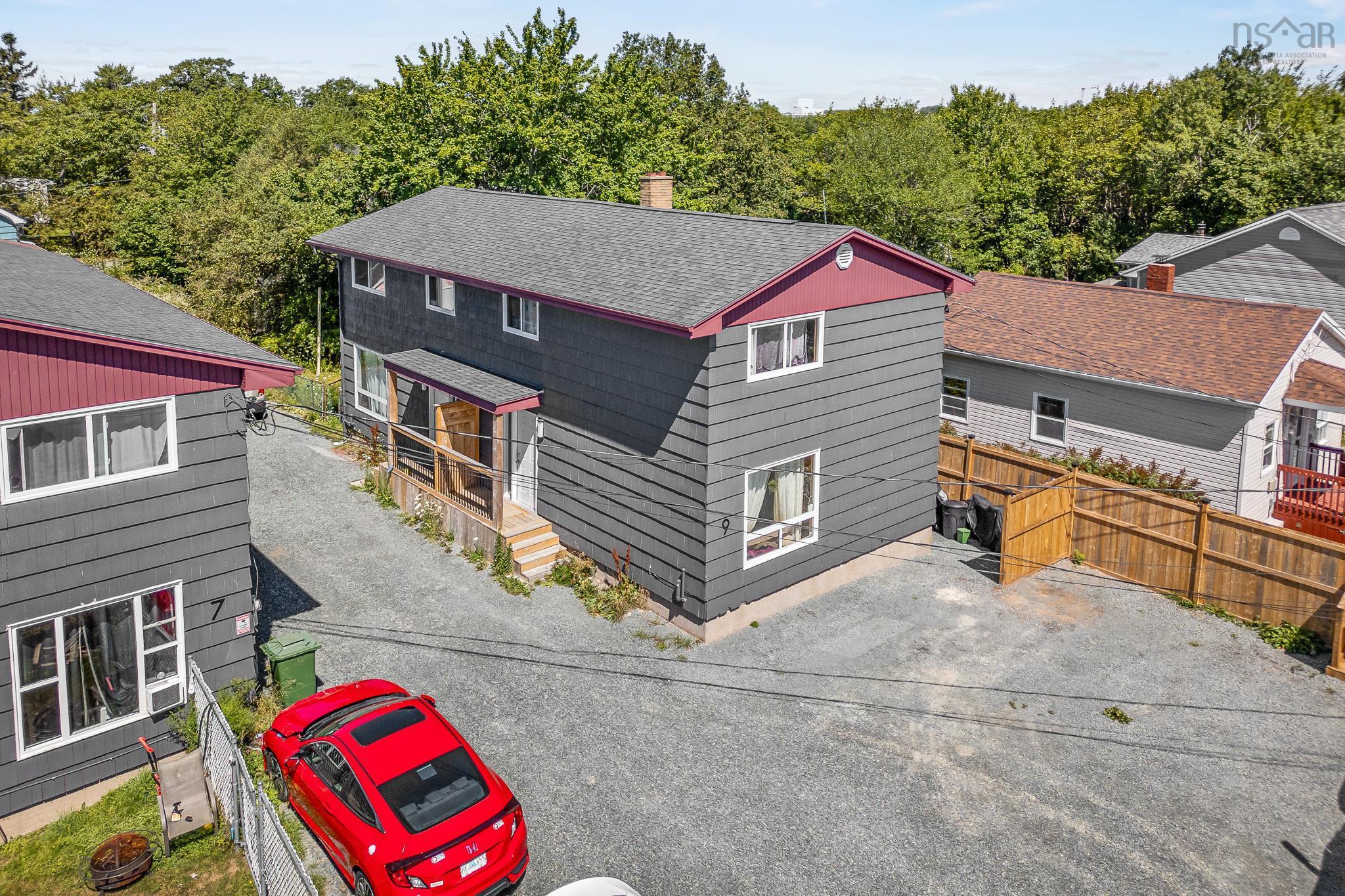 Thumbnail image for 9 A&B Herbert Street MLS<sup>®</sup> 202526168