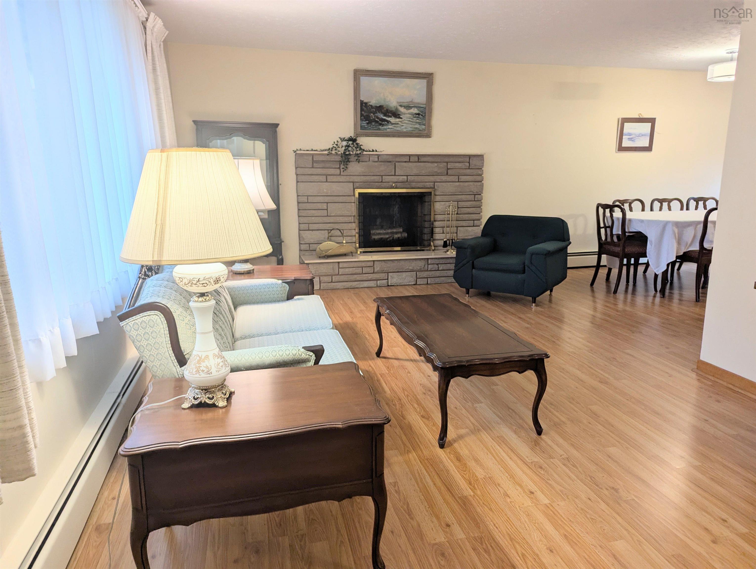 View image 19