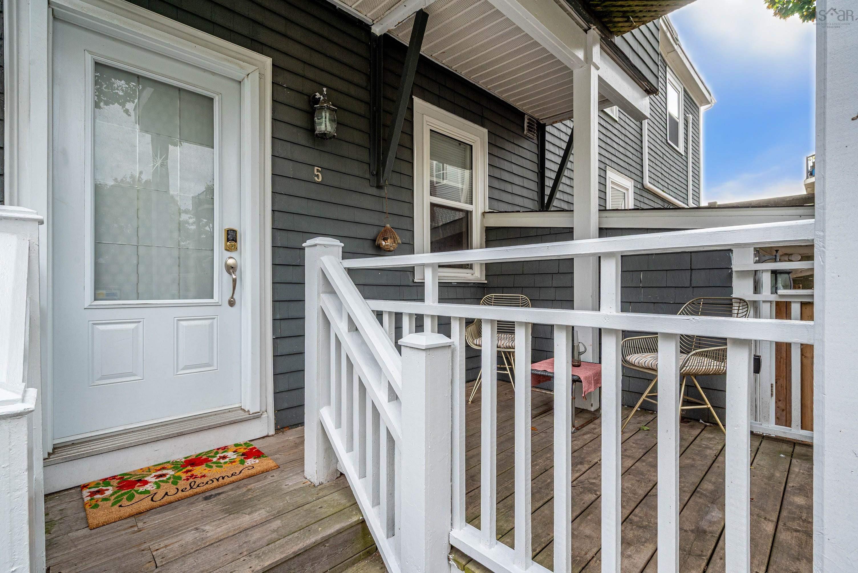 View image 8