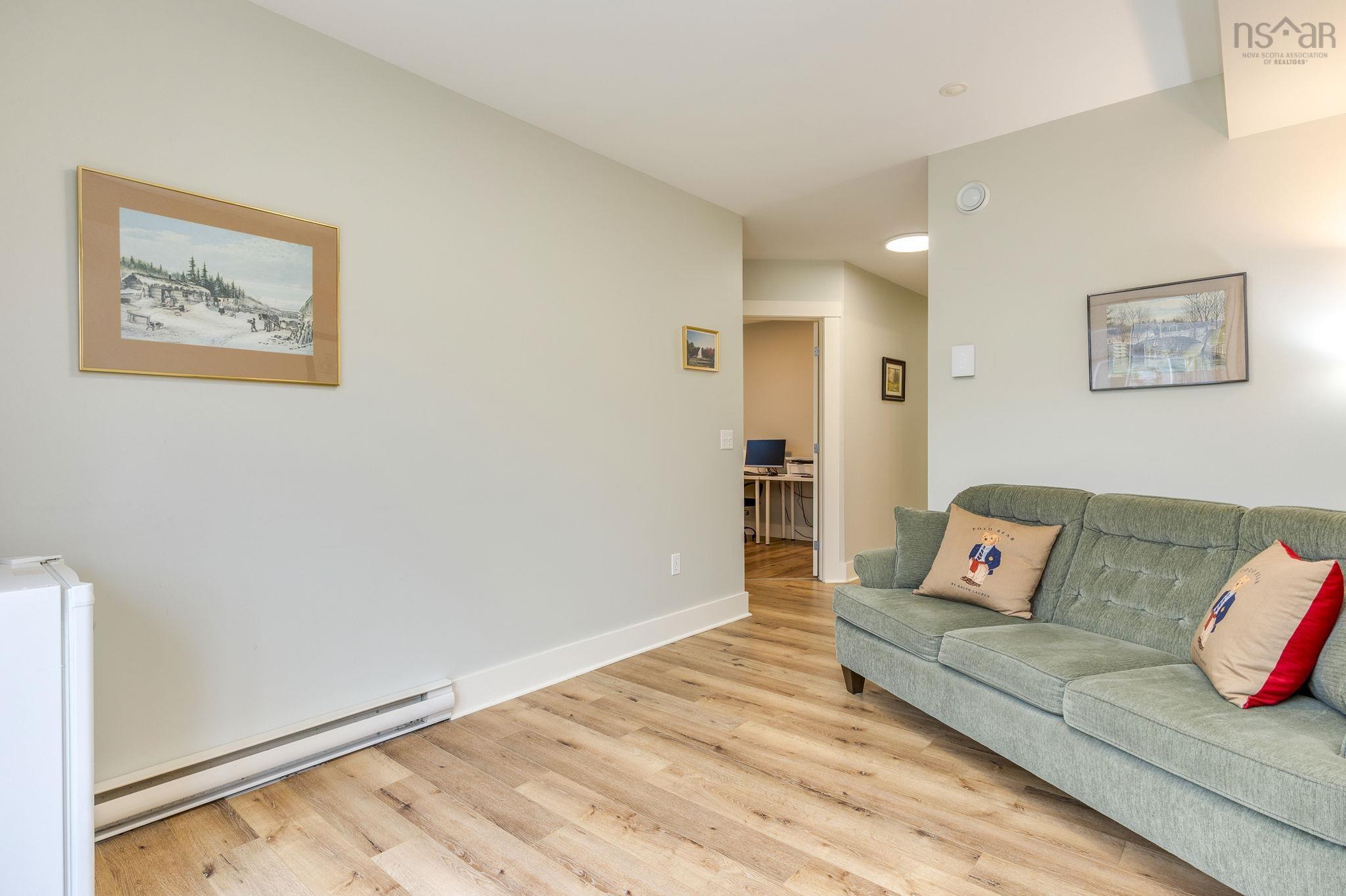 View image 12