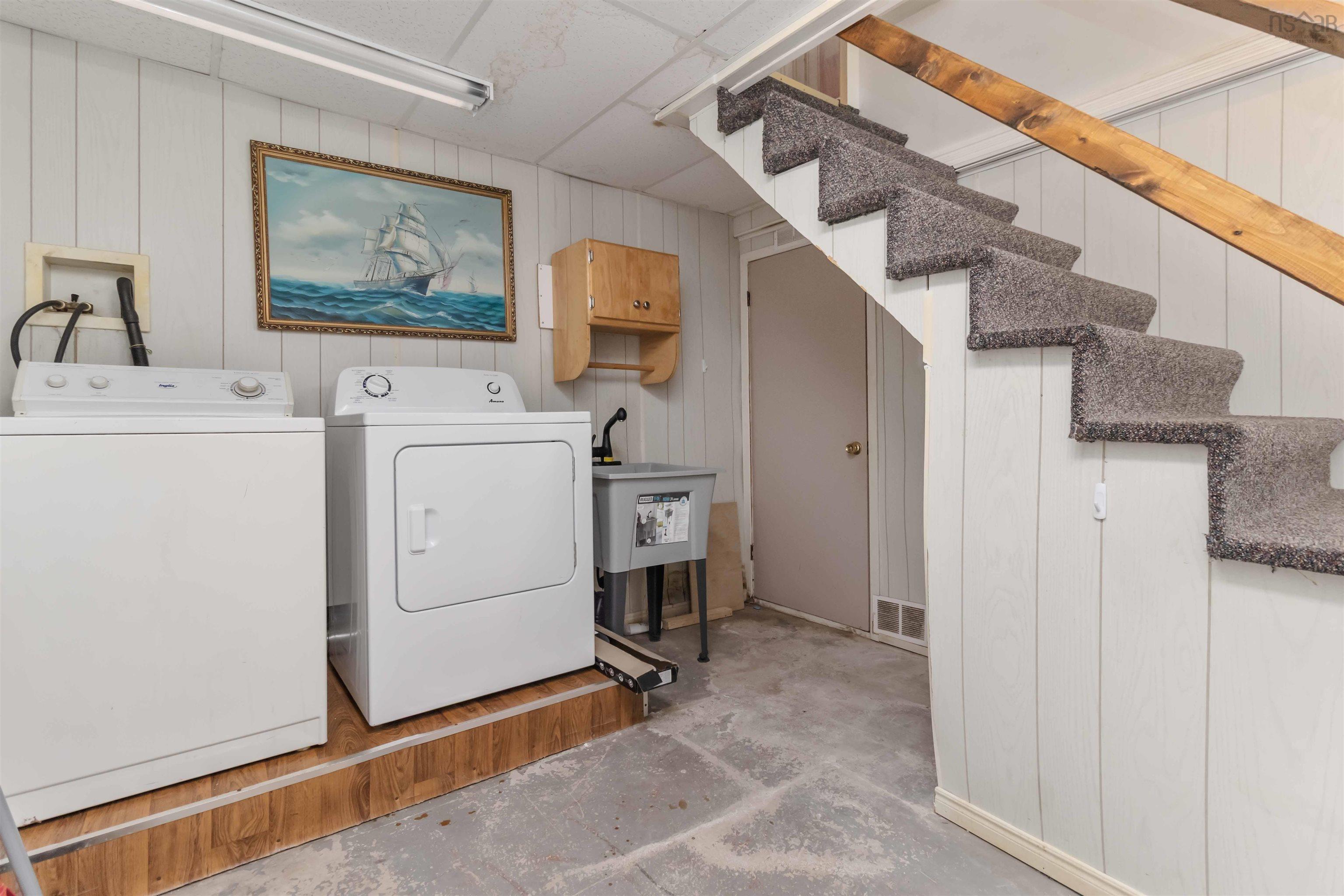 View image 9