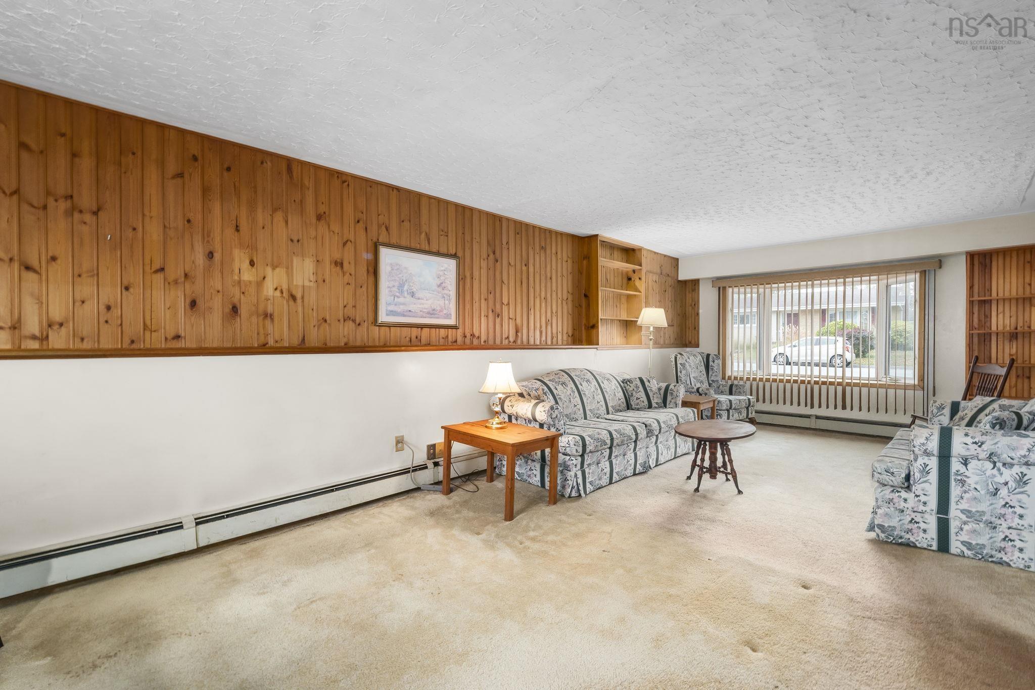 View image 18