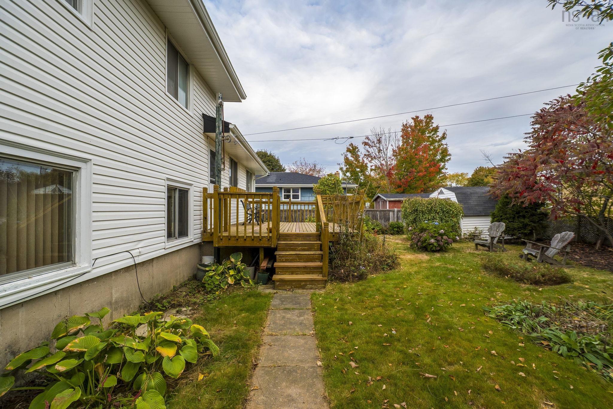 View image 32