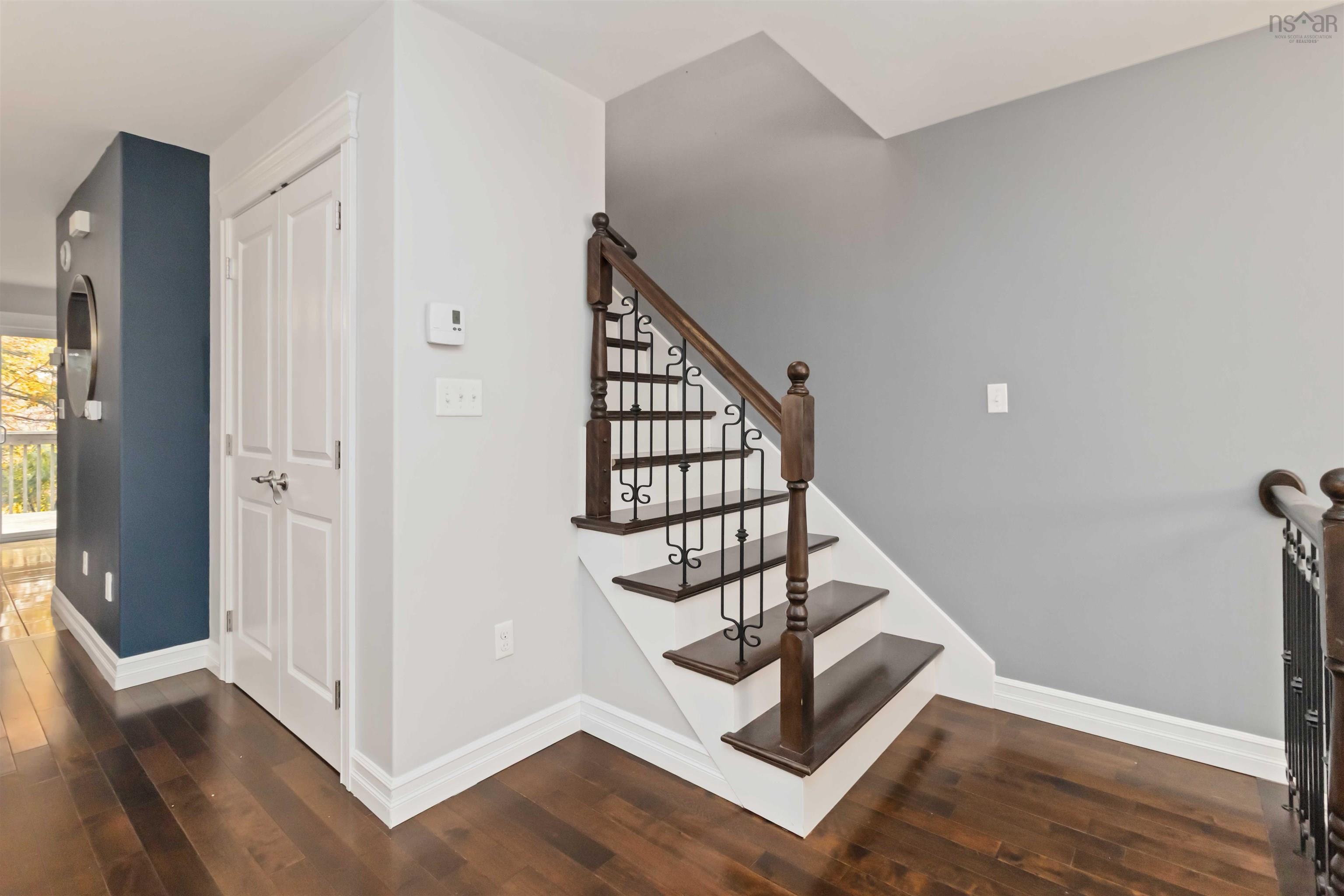 View image 19