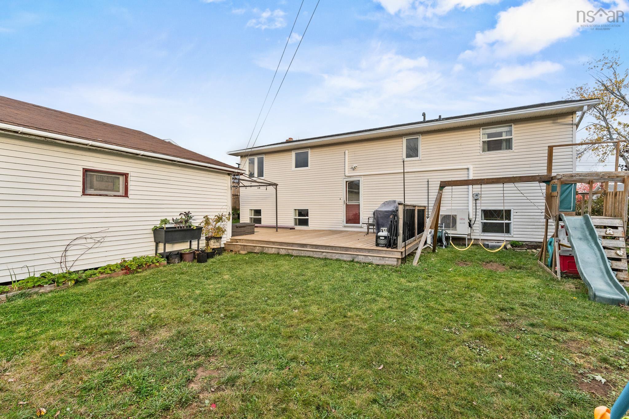 View image 18