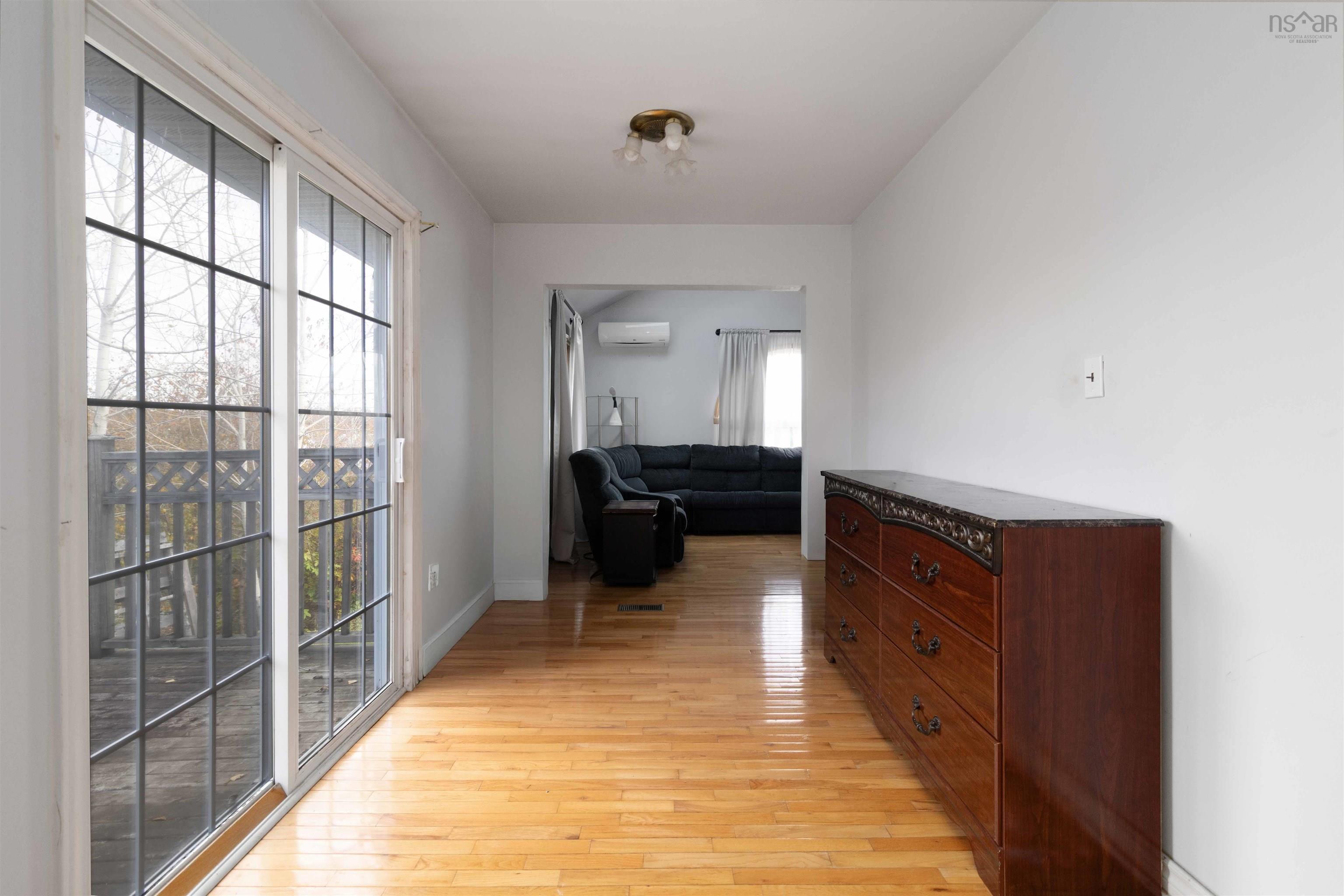 View image 10