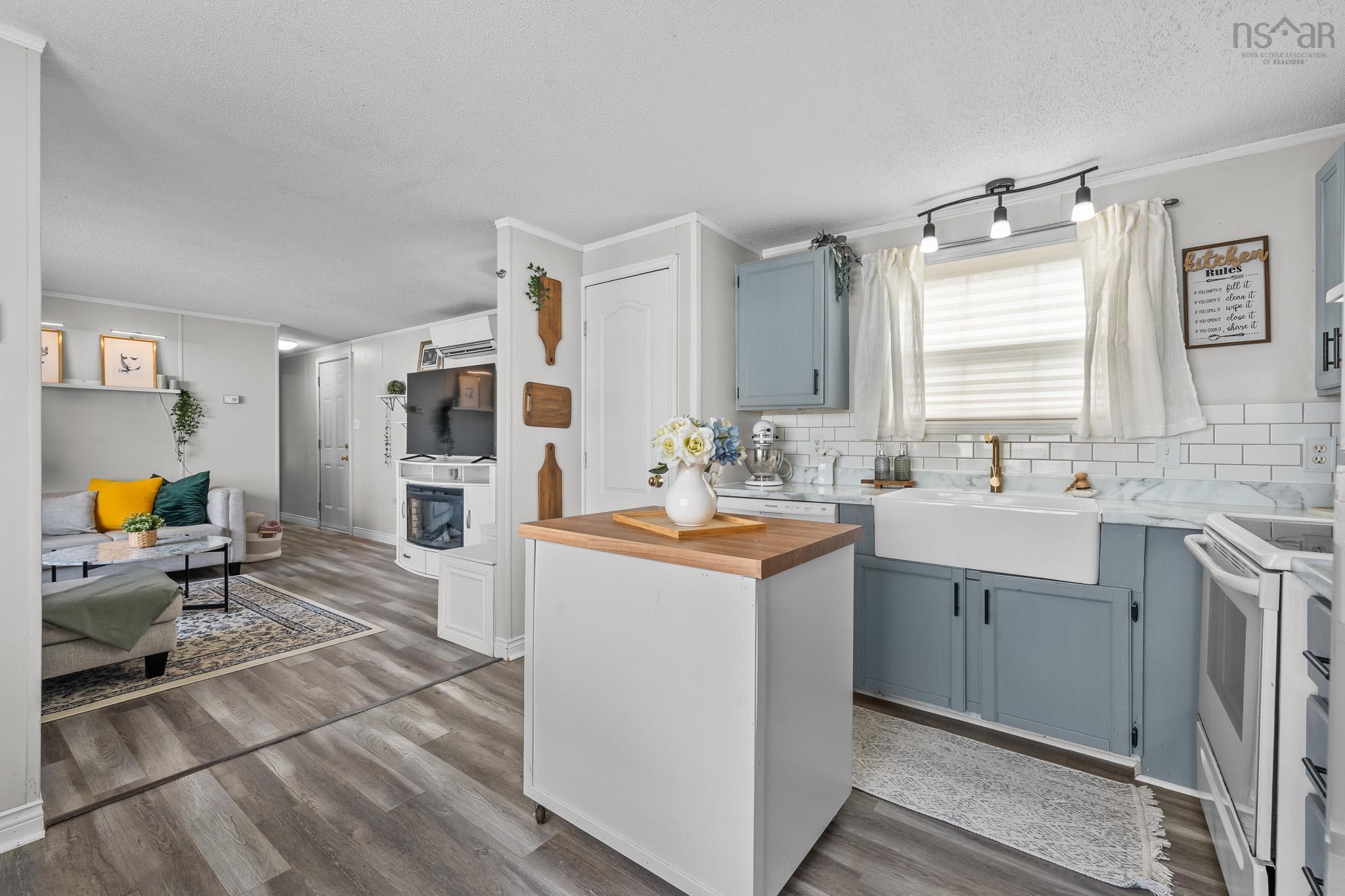 View image 10
