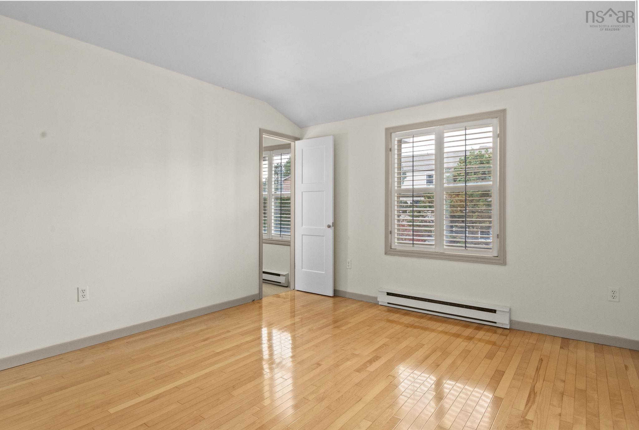 View image 9