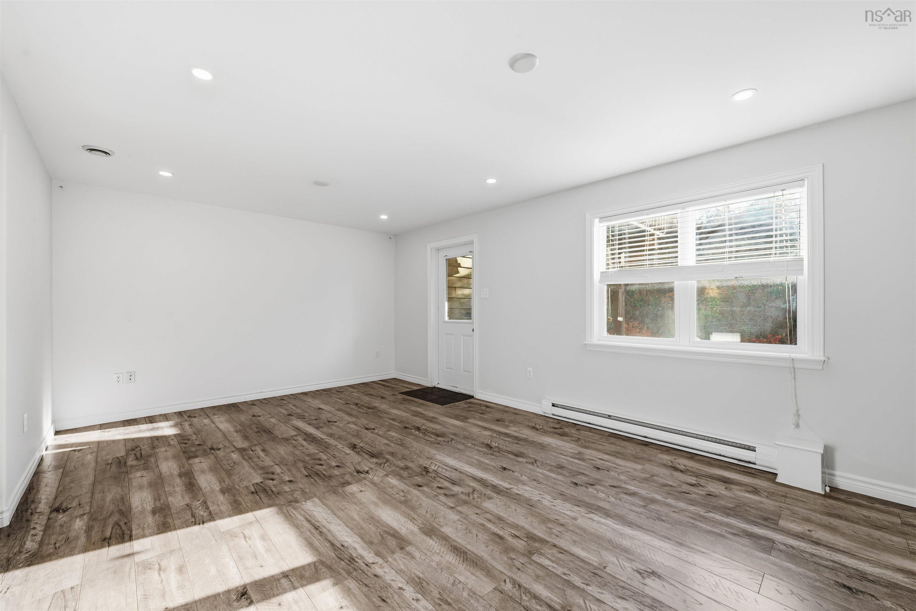 View image 19