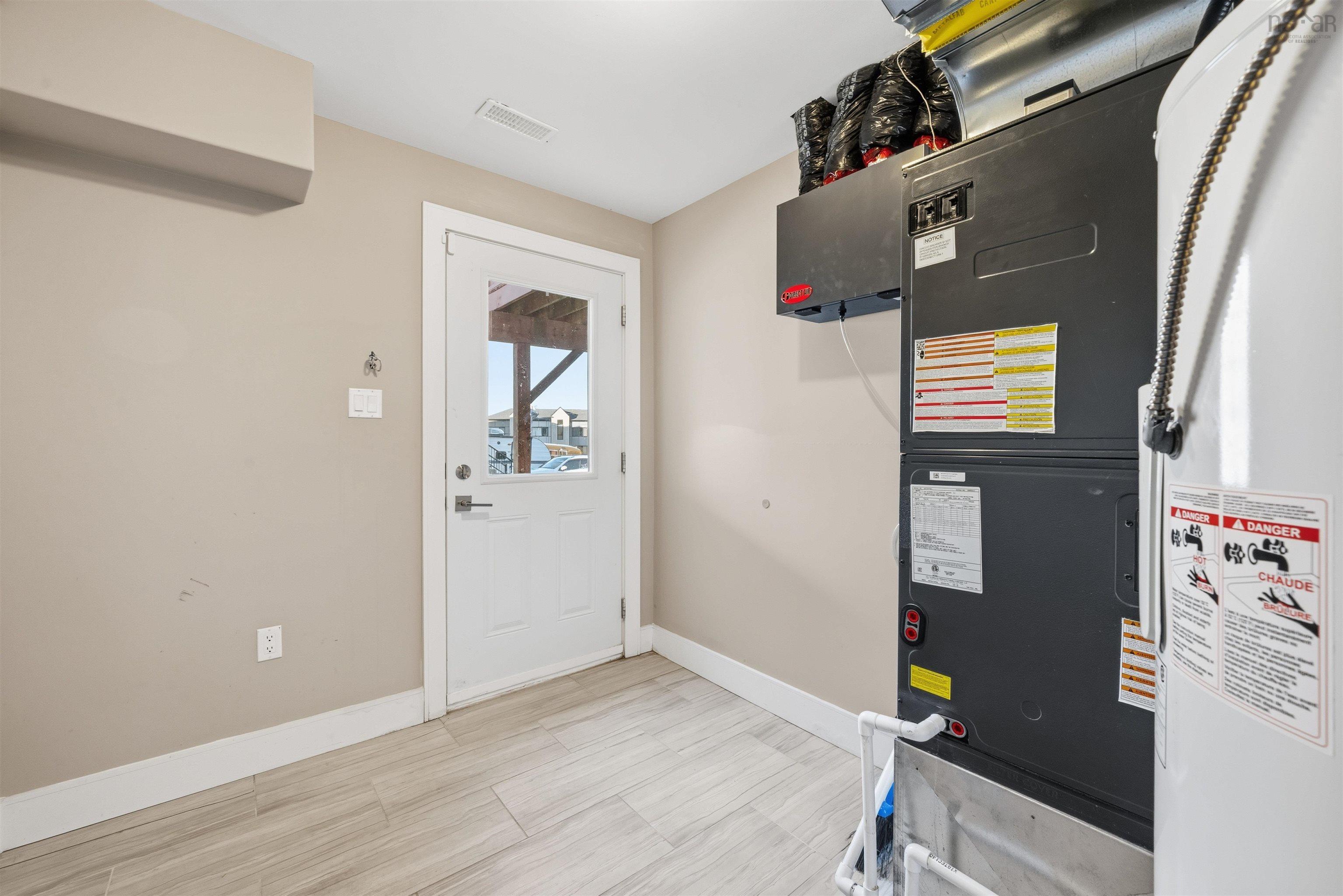 View image 18