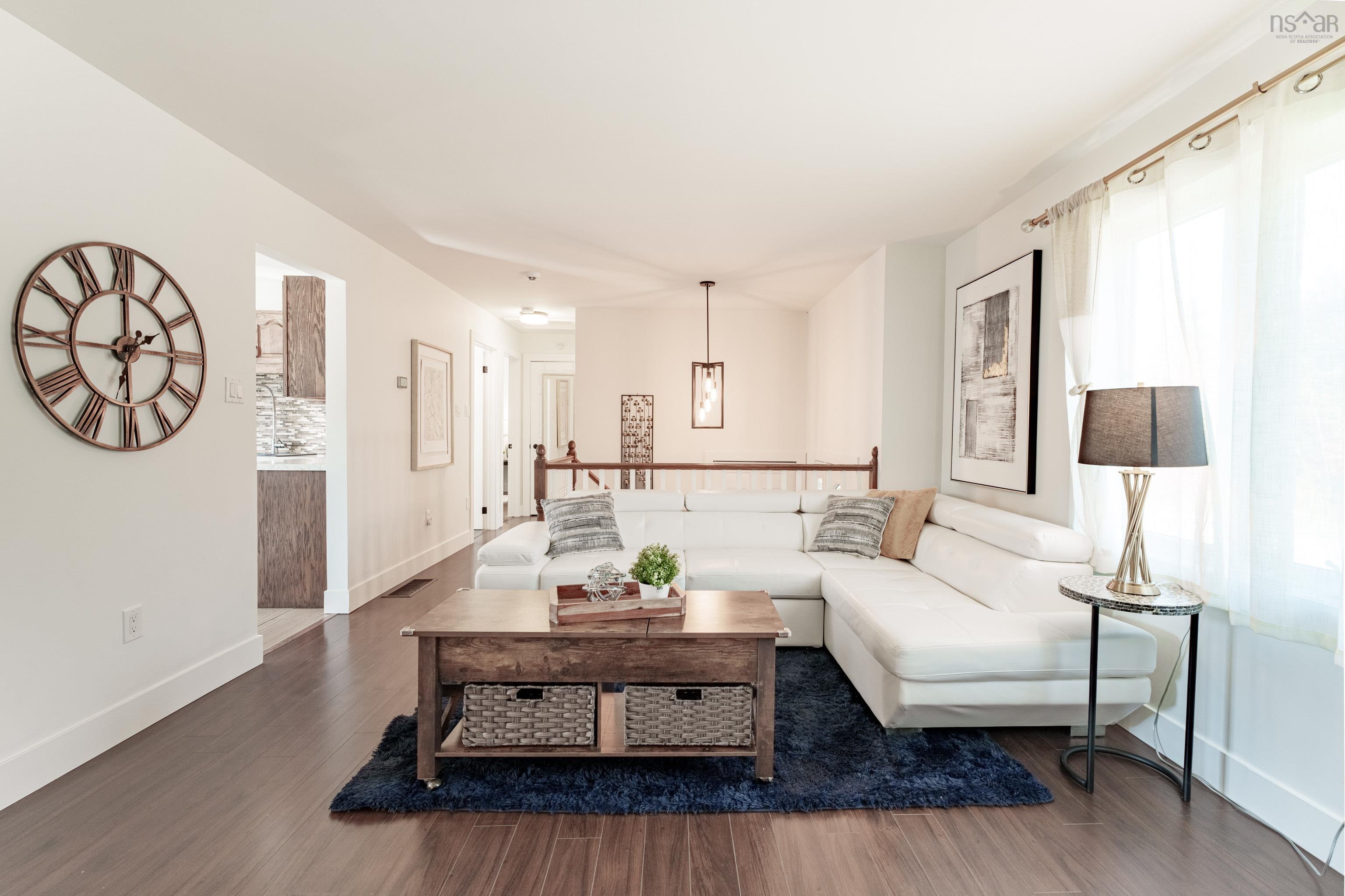 Thumbnail image for 310 John Stewart Drive MLS<sup>®</sup> 202526716