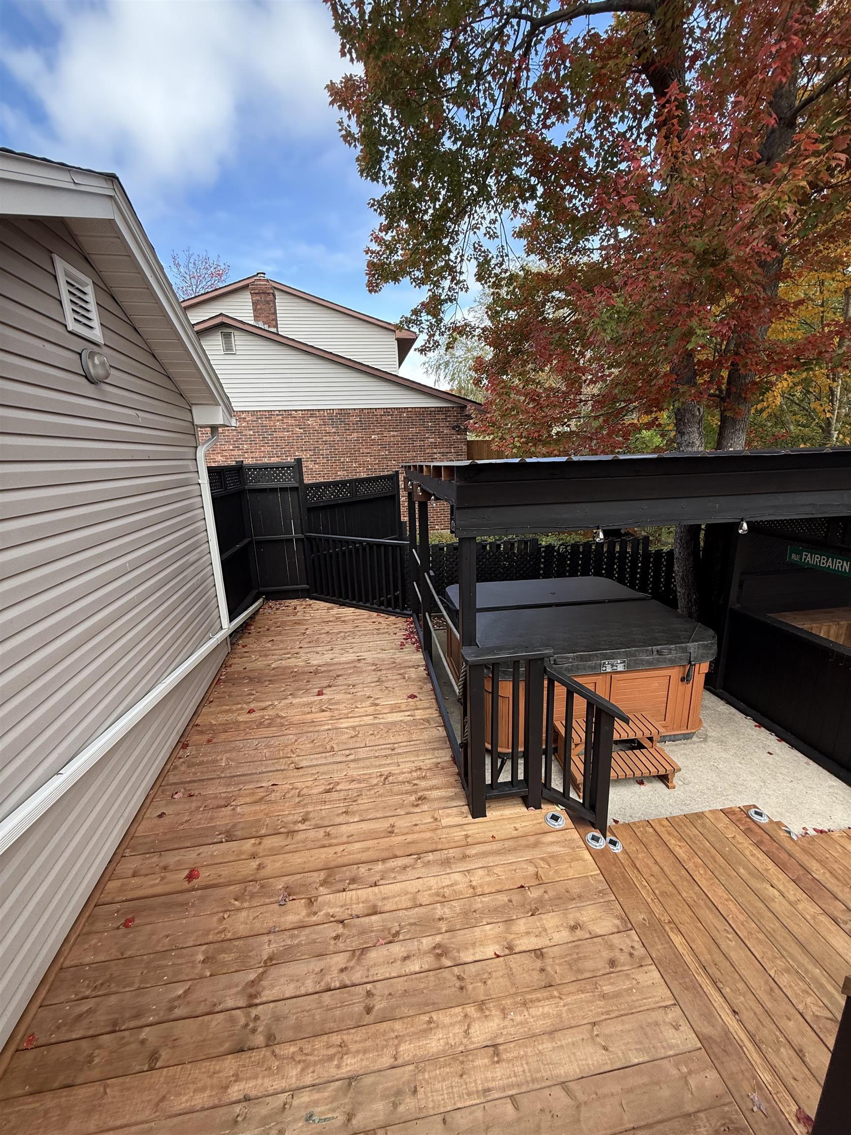 Thumbnail image for 44 Flagstone Drive MLS<sup>®</sup> 202526862