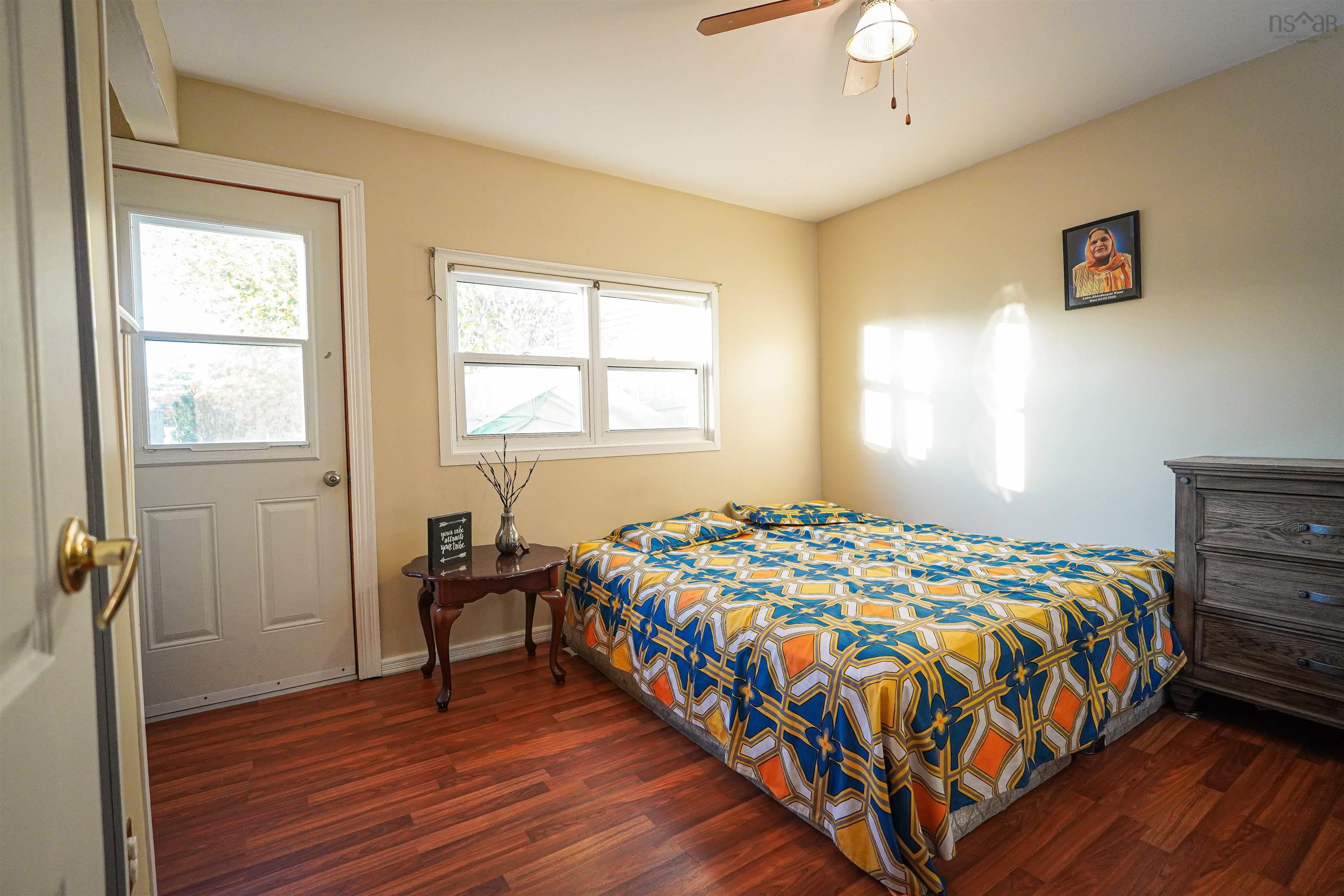 Thumbnail image for 4 Lewis Street MLS<sup>®</sup> 202526918