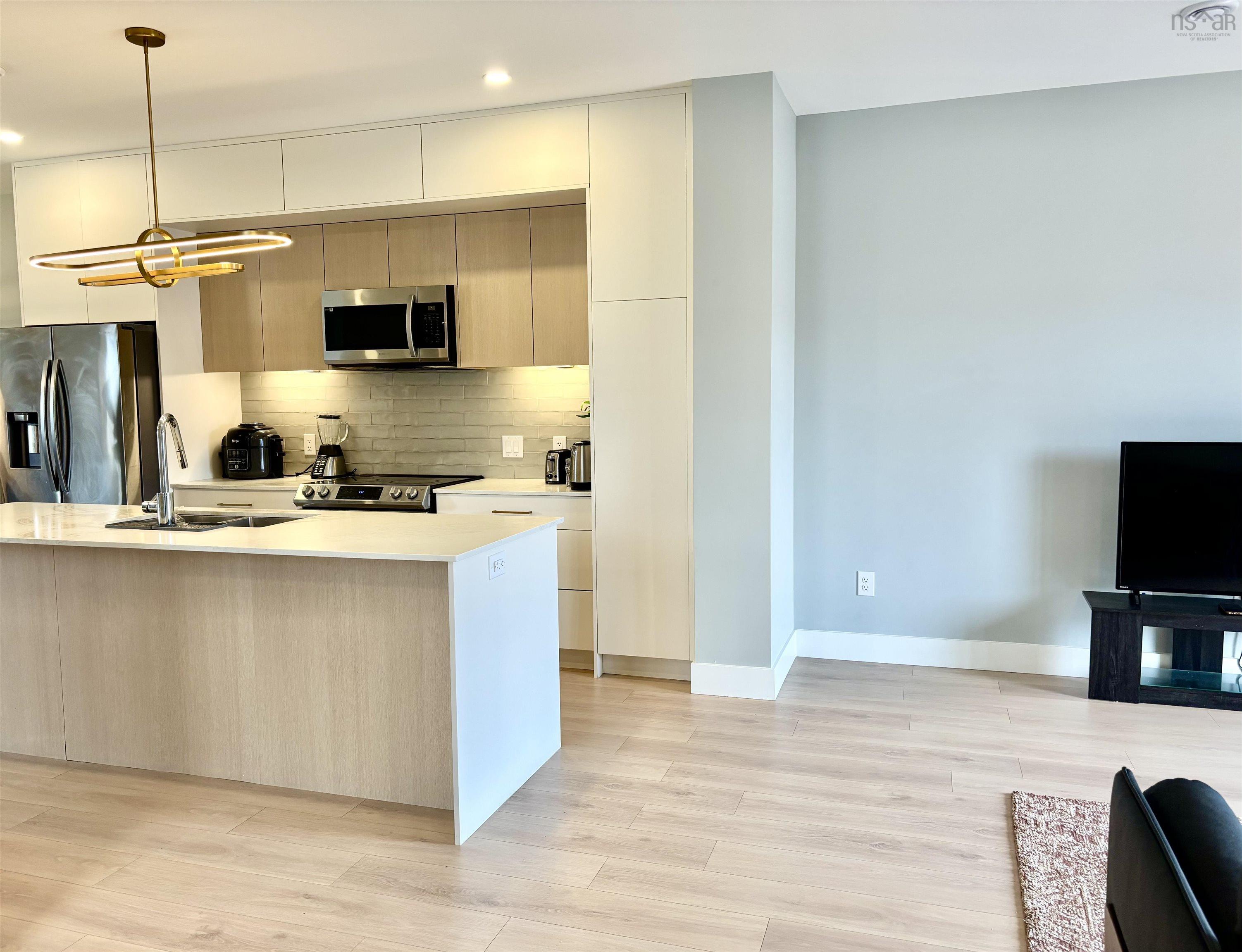 Thumbnail image for 78 Honeygold Drive MLS<sup>®</sup> 202526926