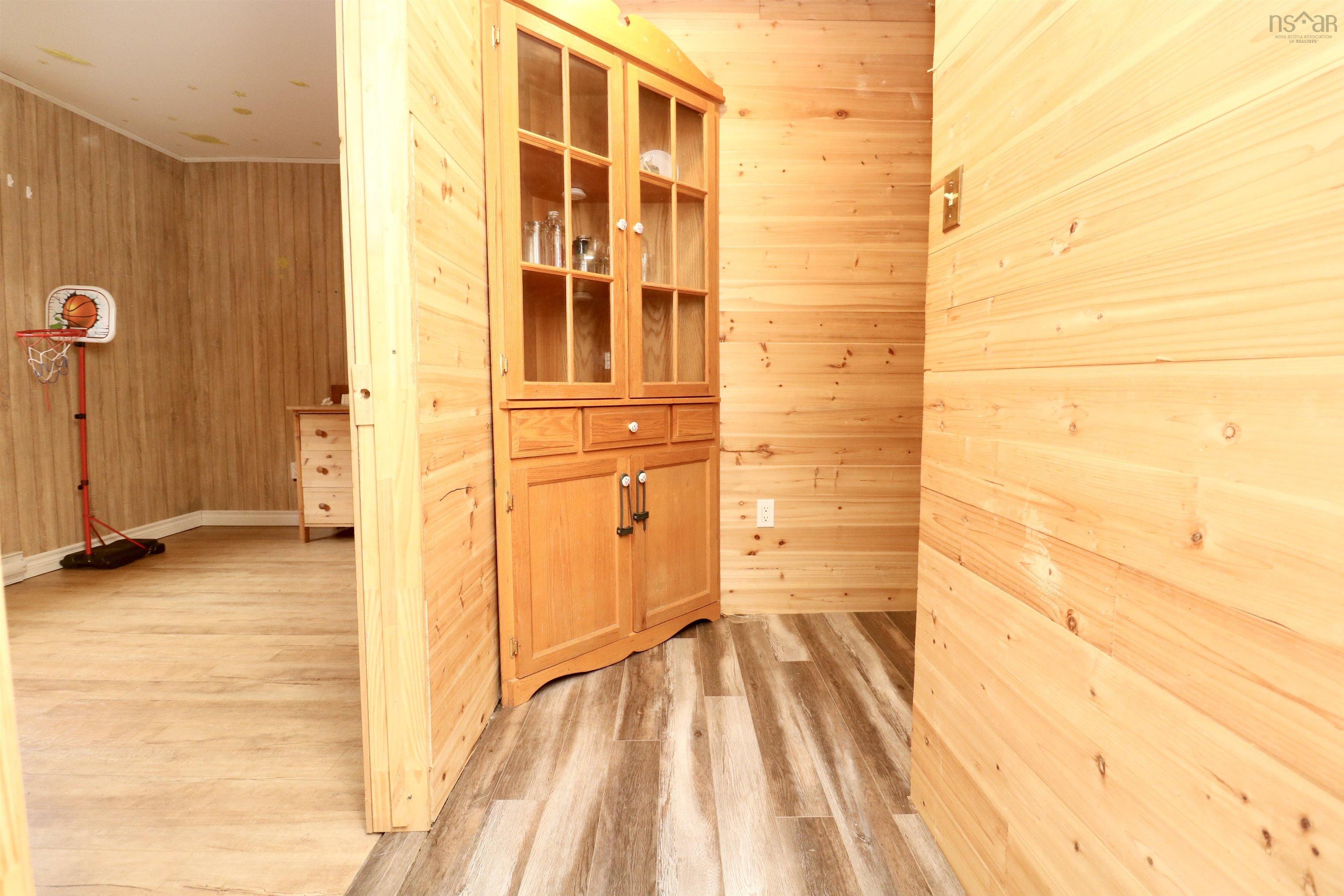 Thumbnail image for 172 Woodside Road MLS<sup>®</sup> 202527067