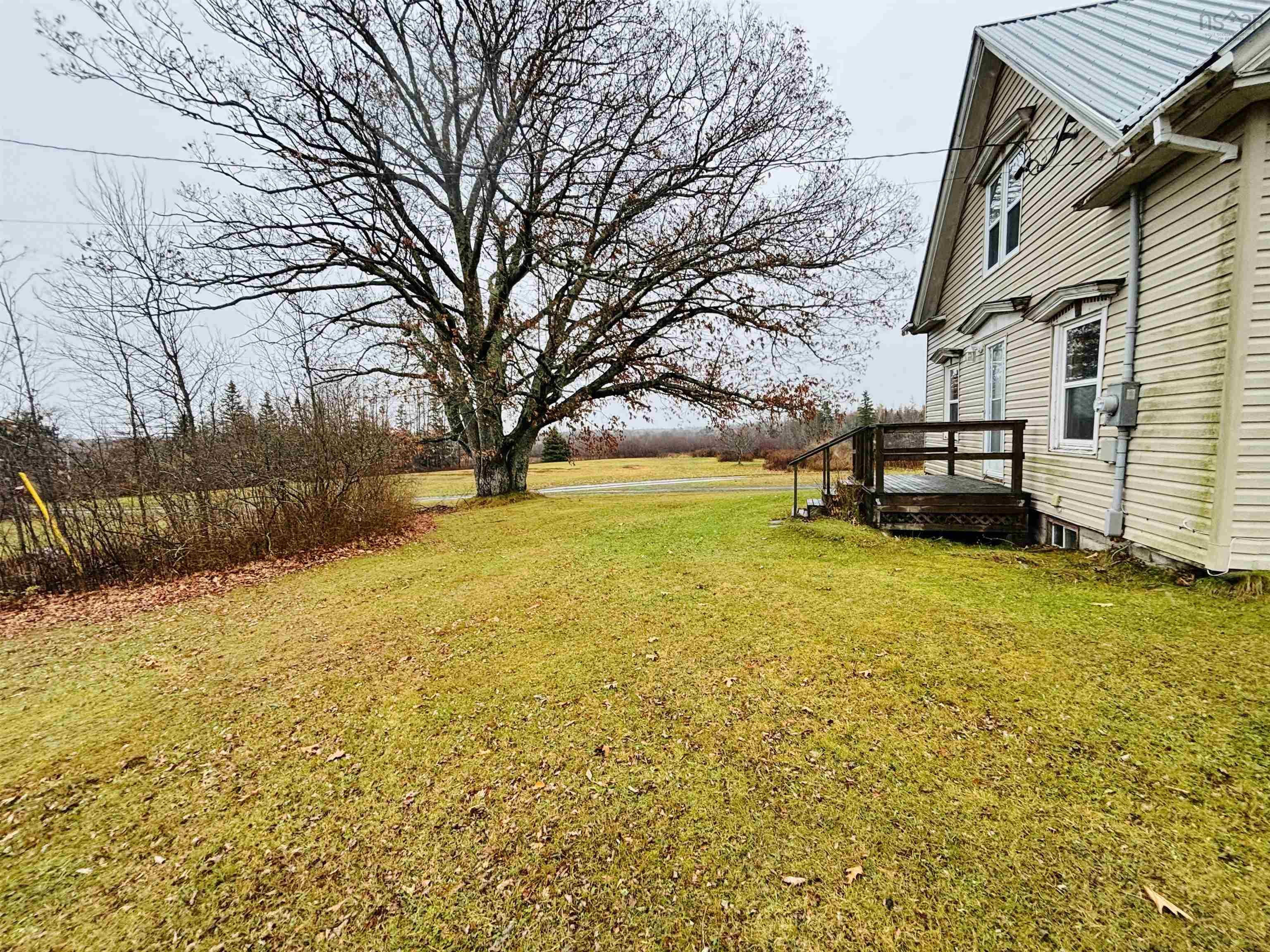 Thumbnail image for 836 Higginsville Road MLS<sup>®</sup> 202527466